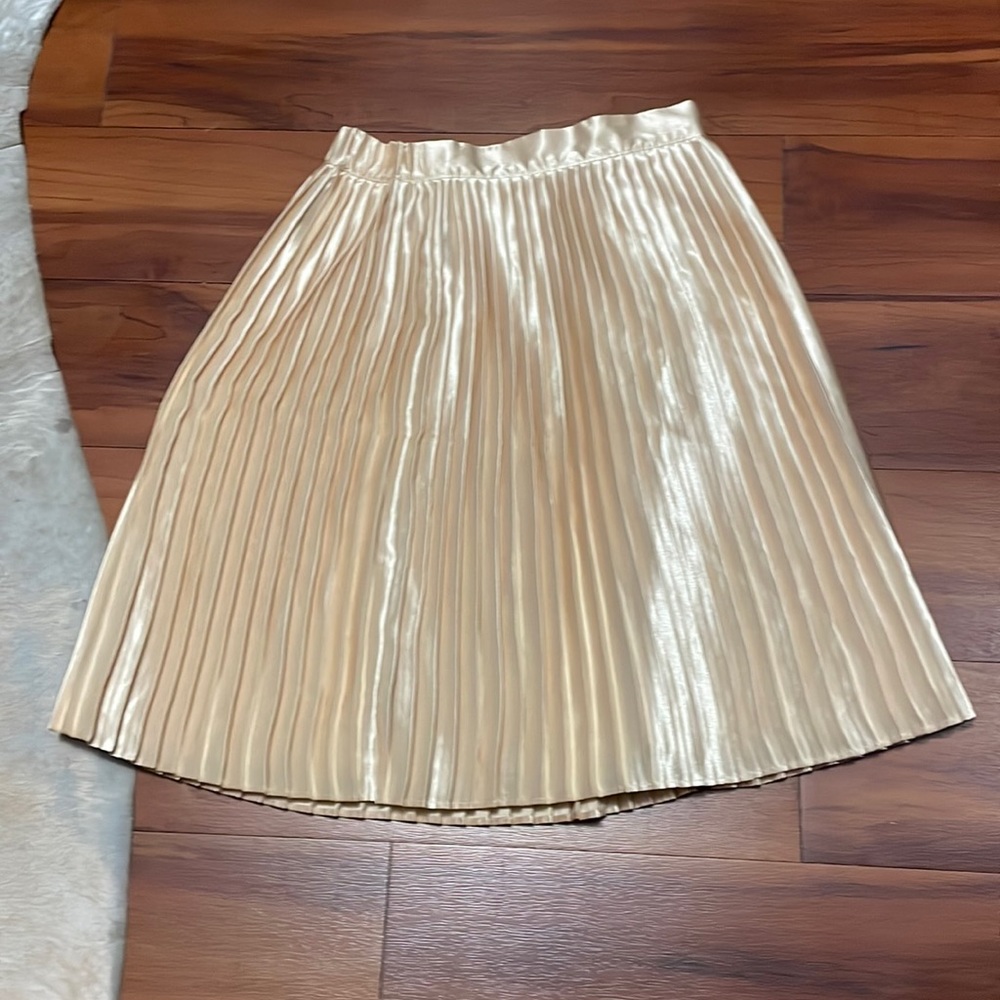Janie and Jack Metallic Pleated Cream Skirt